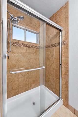 6025 Roloff Way, Orangevale, CA 95662