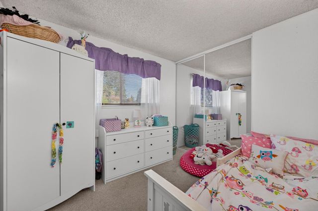 6025 Roloff Way, Orangevale, CA 95662