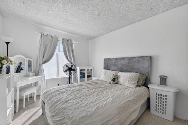 6025 Roloff Way, Orangevale, CA 95662