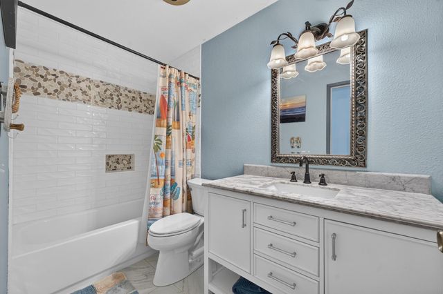 6025 Roloff Way, Orangevale, CA 95662
