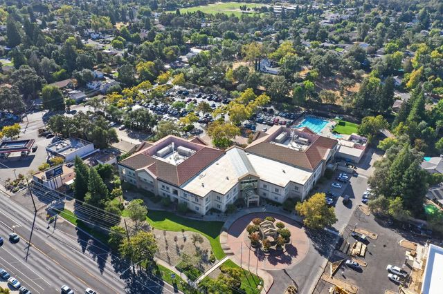 6025 Roloff Way, Orangevale, CA 95662