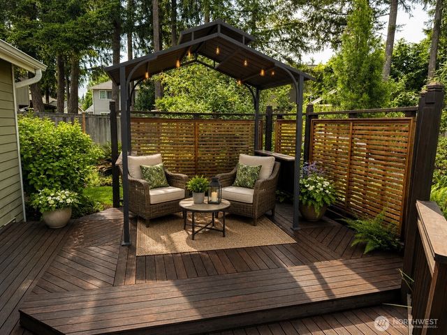 23411 SE 242nd St, Maple Valley, WA 98038