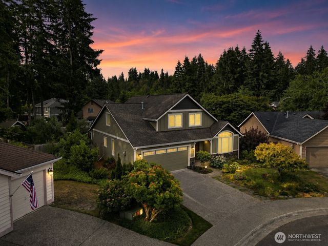 23411 SE 242nd St, Maple Valley, WA 98038