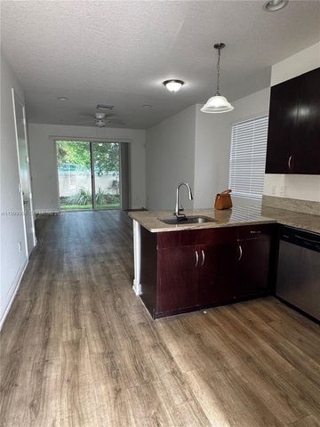 7665 NW 88 Terrace 0, Tamarac, FL 33321