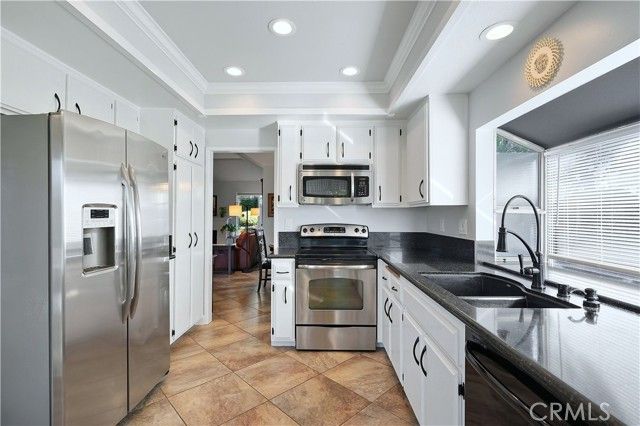 1393 Sunrise Circle, Upland, CA 91784