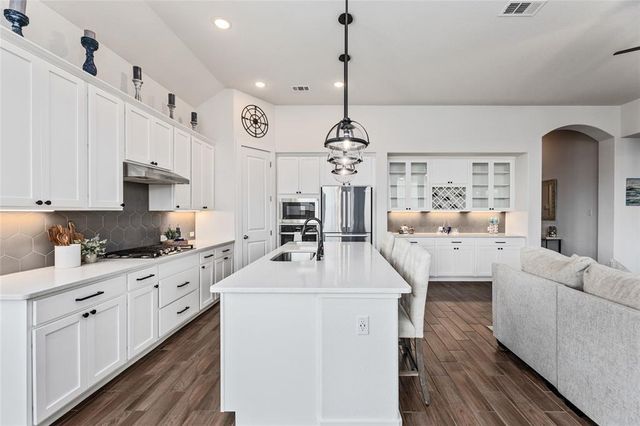 116 Docking Iron DR, Hutto, TX 78634