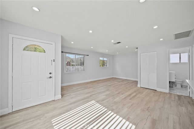 7707 Apperson Street, Tujunga, CA 91042