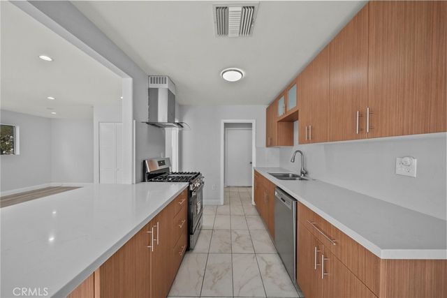 7707 Apperson Street, Tujunga, CA 91042
