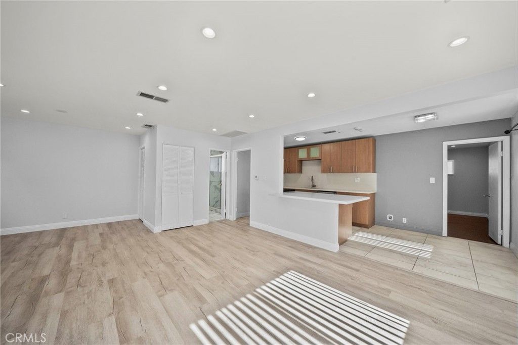 7707 Apperson Street, Tujunga, CA 91042