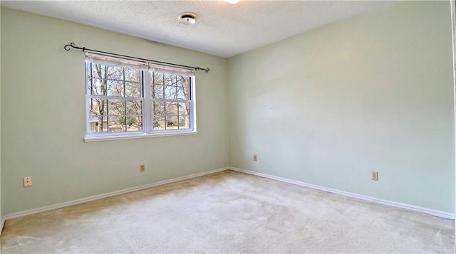 2691 N Stanton Avenue, Fayetteville, AR 72703