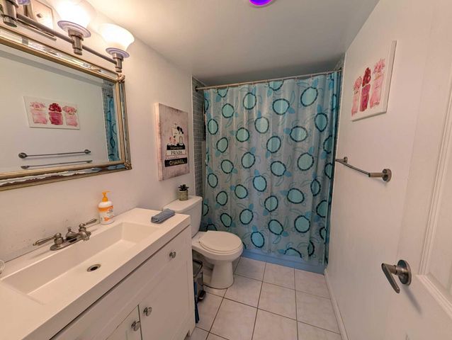 1470 NE 125th Terrace 709, North Miami, FL 33161