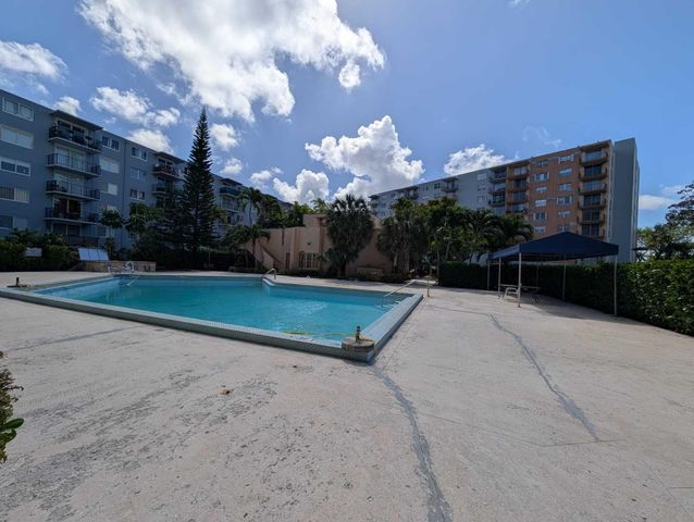 1470 NE 125th Terrace 709, North Miami, FL 33161