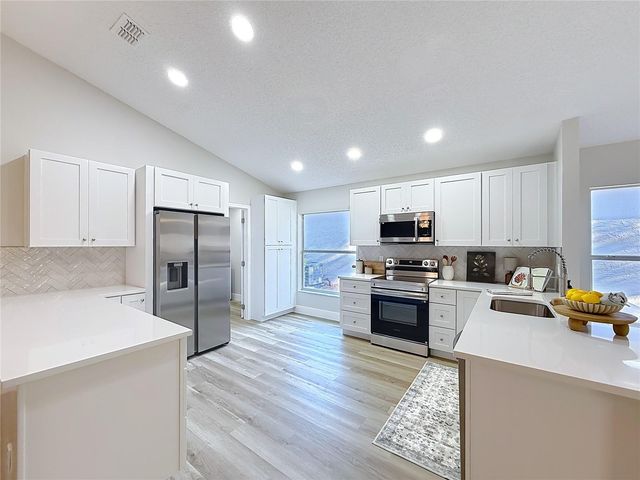 3721 DOUNE WAY, Clermont, FL 34711