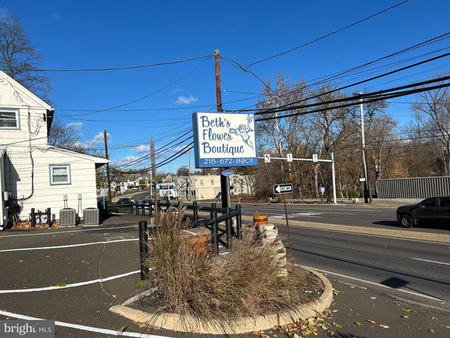 371 EASTON RD, Horsham, PA 19044