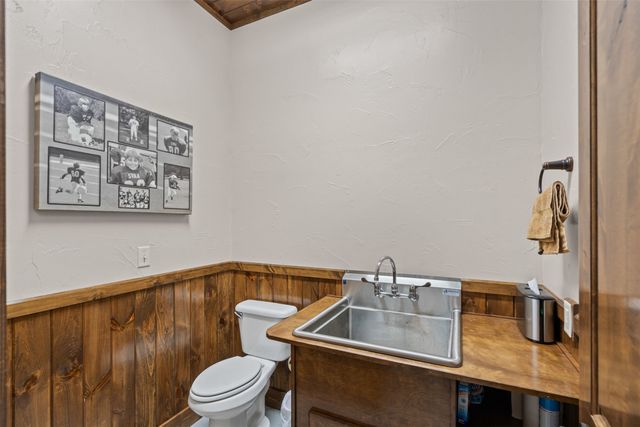 1810 Fourth Street, Graham, TX 76450