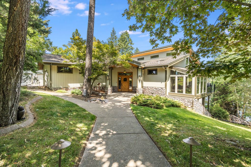 953 Angel Point Road, Lakeside, MT 59922 photo 2