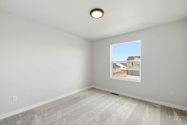 1751 Gyrfalcon St, Middleton, ID 83644
