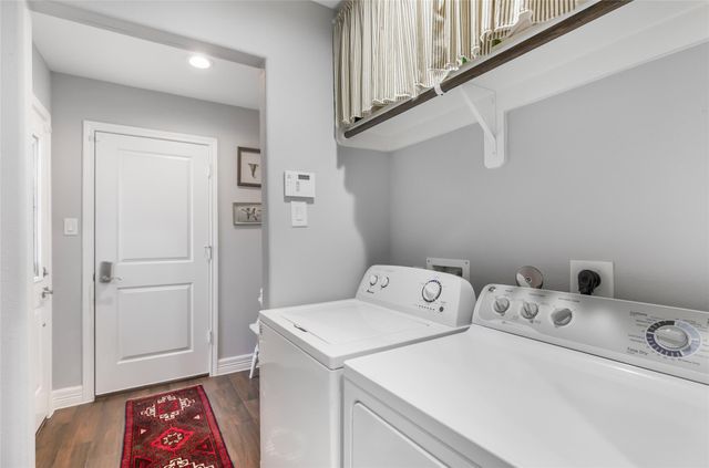 4805 Indian Trail, Baytown, TX 77521