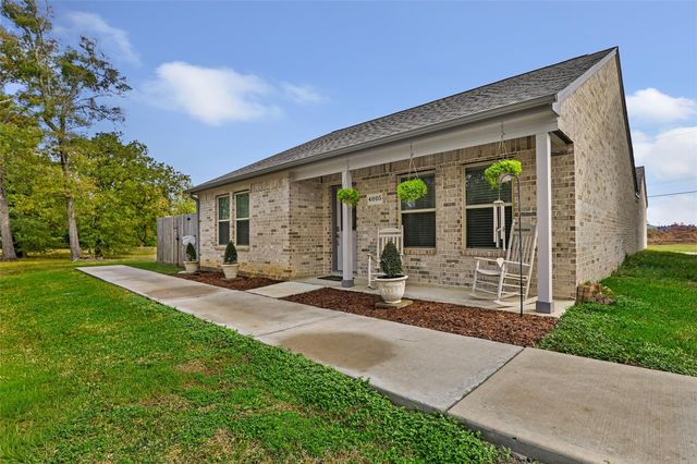 4805 Indian Trail, Baytown, TX 77521