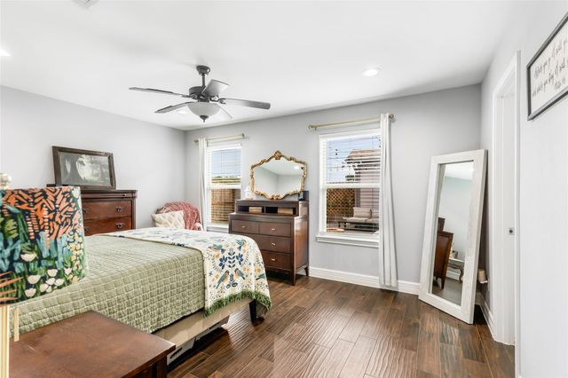 4805 Indian Trail, Baytown, TX 77521