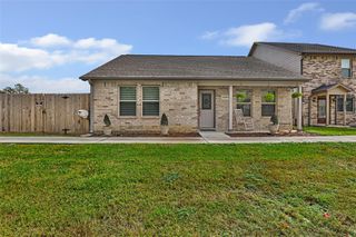 4805 Indian Trail, Baytown, TX 77521