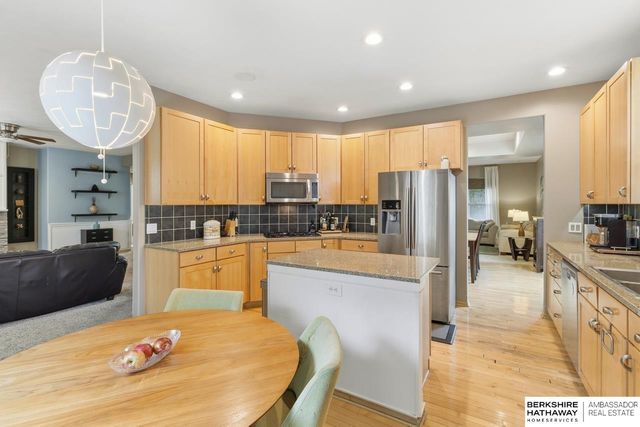 2908 N 169th Street, Omaha, NE 68116