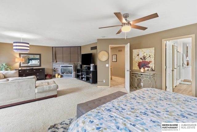 2908 N 169th Street, Omaha, NE 68116