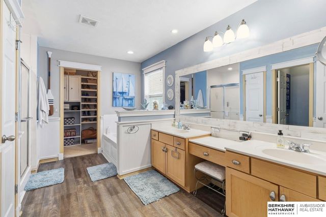 2908 N 169th Street, Omaha, NE 68116