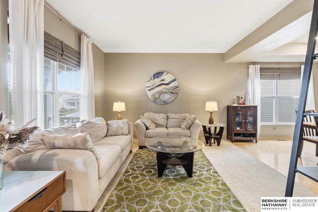 2908 N 169th Street, Omaha, NE 68116