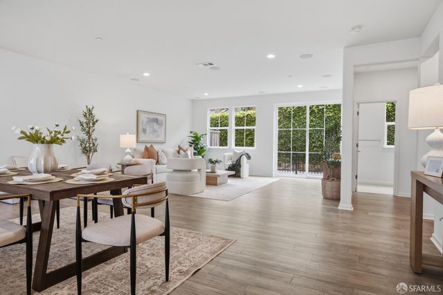 997 Ocean View Avenue, Daly City, CA 94014
