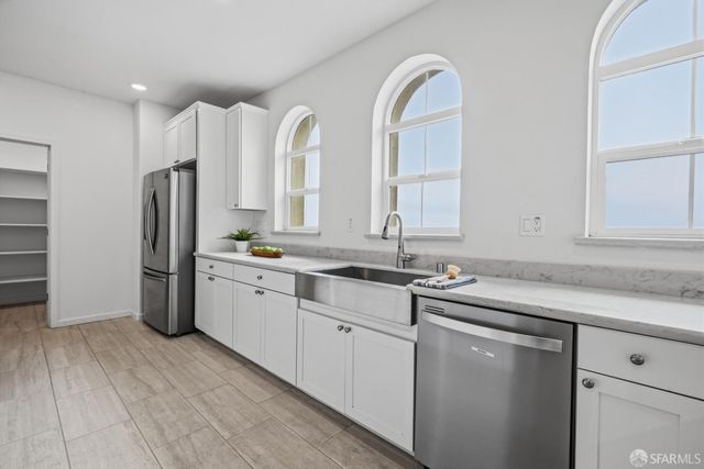 997 Ocean View Avenue, Daly City, CA 94014