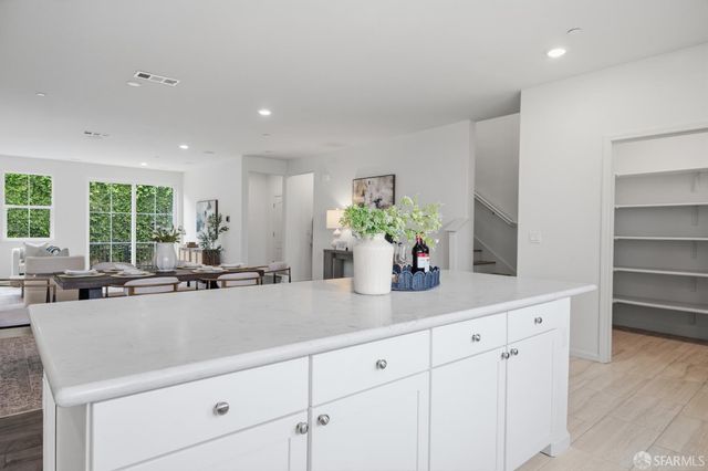 997 Ocean View Avenue, Daly City, CA 94014