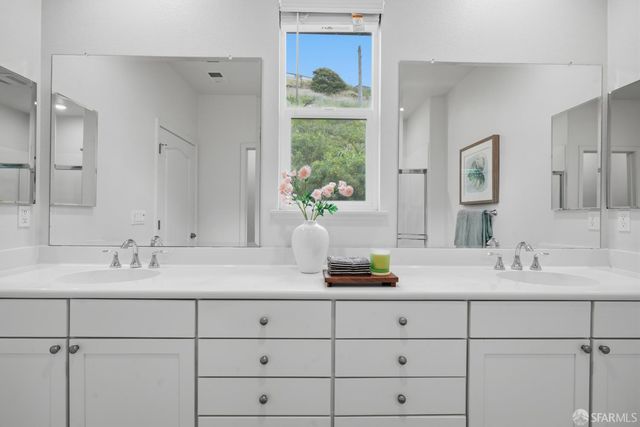 997 Ocean View Avenue, Daly City, CA 94014