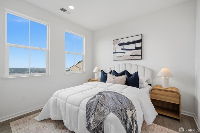 997 Ocean View Avenue, Daly City, CA 94014