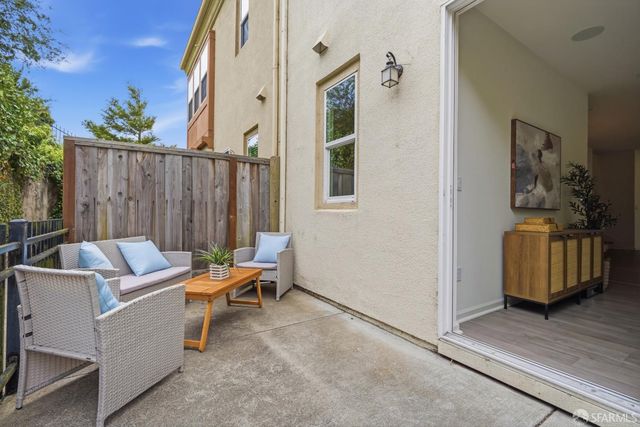 997 Ocean View Avenue, Daly City, CA 94014