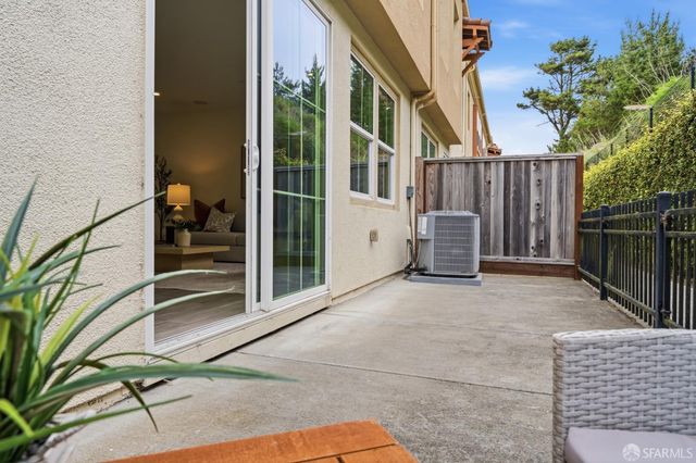 997 Ocean View Avenue, Daly City, CA 94014