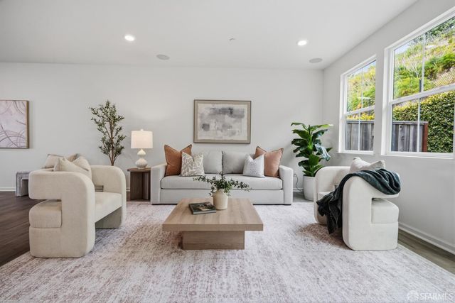 997 Ocean View Avenue, Daly City, CA 94014
