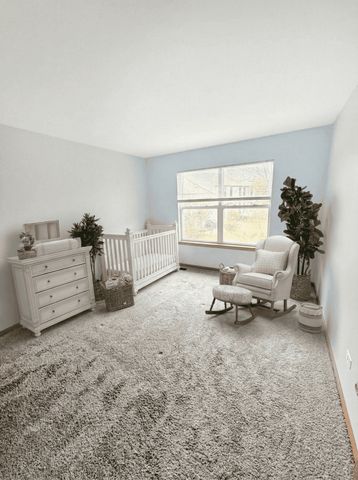 1533 Keystone Court, Elgin, IL 60120