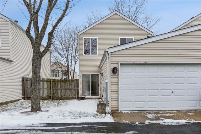 780 Symphony Drive 780, Aurora, IL 60504