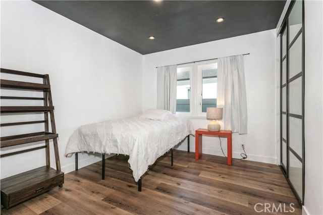 5629 Natick, Sherman Oaks, CA 91411