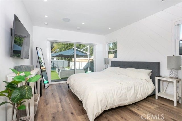 5629 Natick, Sherman Oaks, CA 91411