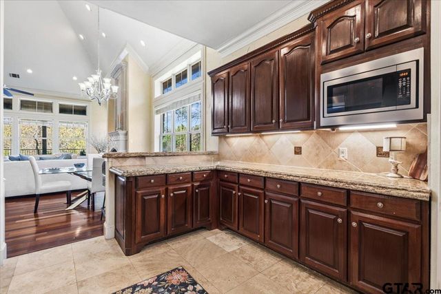 2861 J Cupit Court, Tyler, TX 75709