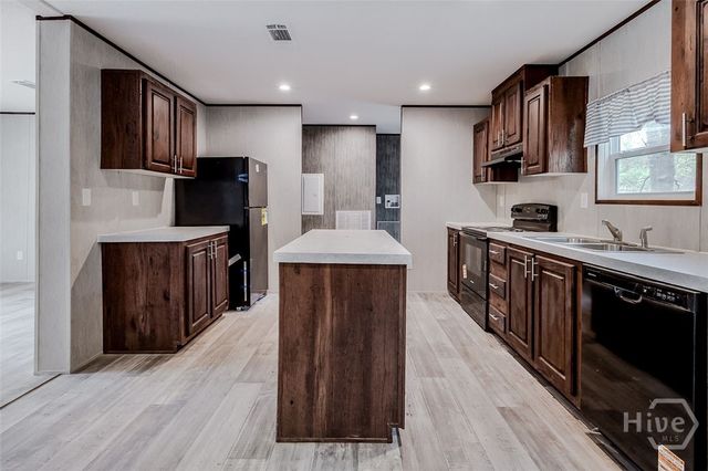 106 Conifer Drive, Guyton, GA 31312