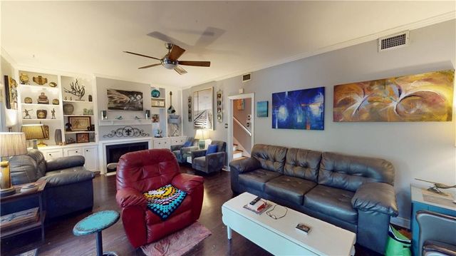 6012 Sussex Drive, Mobile, AL 36608