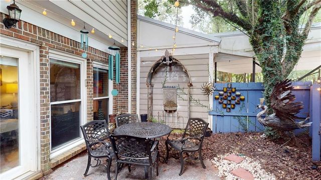 6012 Sussex Drive, Mobile, AL 36608