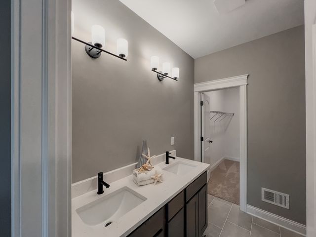 152 S Llanos Street, Cortland, IL 60112