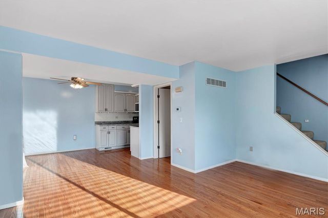 613 Summer Winds Lane B, St Peters, MO 63376