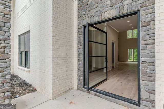 85 Brookview Place, Oxford, GA 30054