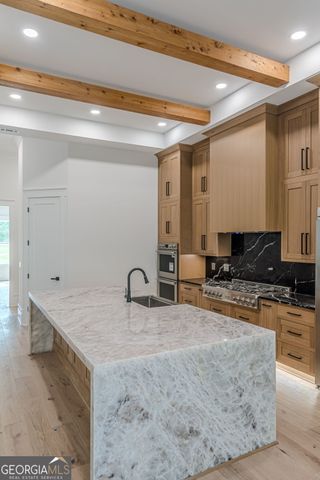 85 Brookview Place, Oxford, GA 30054