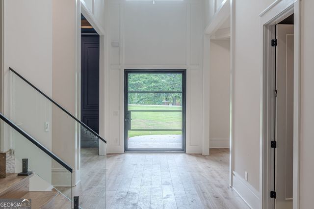 85 Brookview Place, Oxford, GA 30054